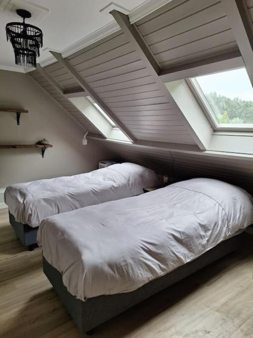 Family Wellness Lodge 4 Personen Zuid-Holland! Ooltgensplaat ภายนอก รูปภาพ